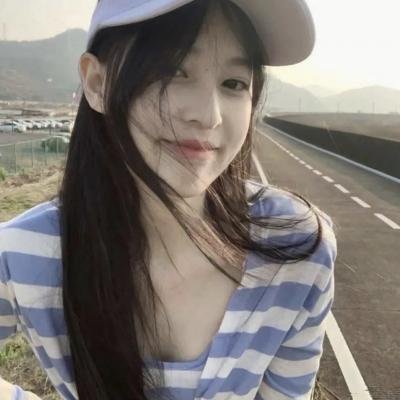 秋霞